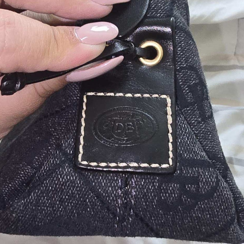 Authentic Vintage Dooney & Bourke Black Monogram Purse - Picture 11 of 16